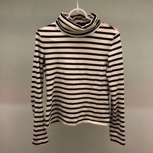 Veronica Beard M Striped Turtleneck